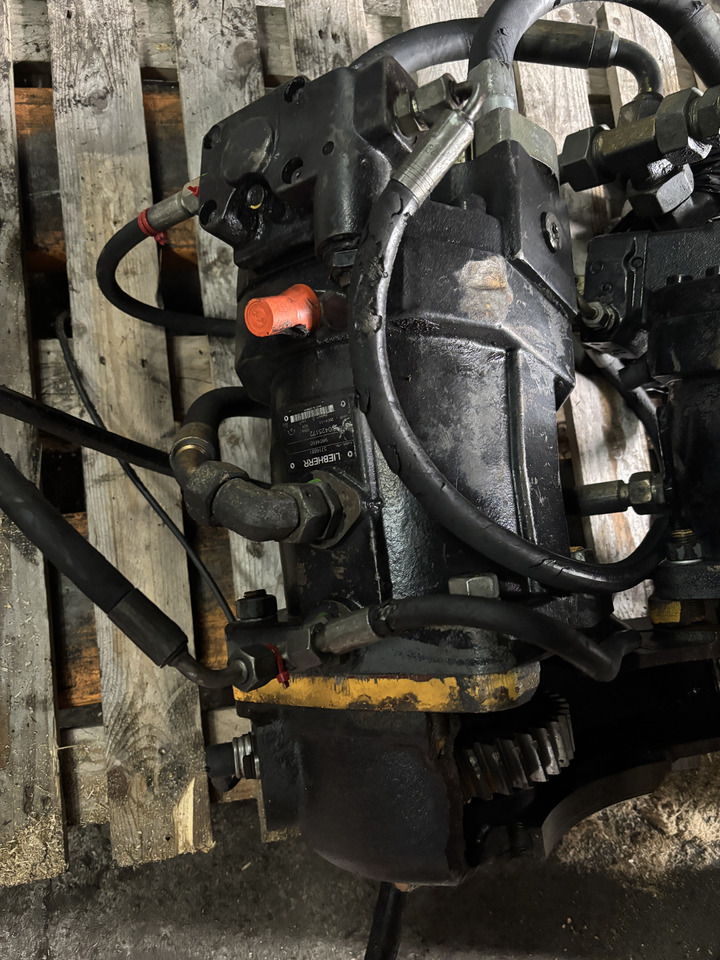 Liebherr L522 L524 L534 L538 L512 - silnik jazdy hydrauliczny A6VM160 5716881 - Hydromotor voor Landbouwmachine: afbeelding 1 Liebherr L522 L524 L534 L538 L512 - silnik jazdy hydrauliczny A6VM160 5716881 - Hydromotor voor Landbouwmachine: afbeelding 1