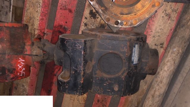 Manitou - Clark Hurth Spicer Dana - Most Napędowy - As en onderdelen voor Landbouwmachine: afbeelding 5 Manitou - Clark Hurth Spicer Dana - Most Napędowy - As en onderdelen voor Landbouwmachine: afbeelding 5