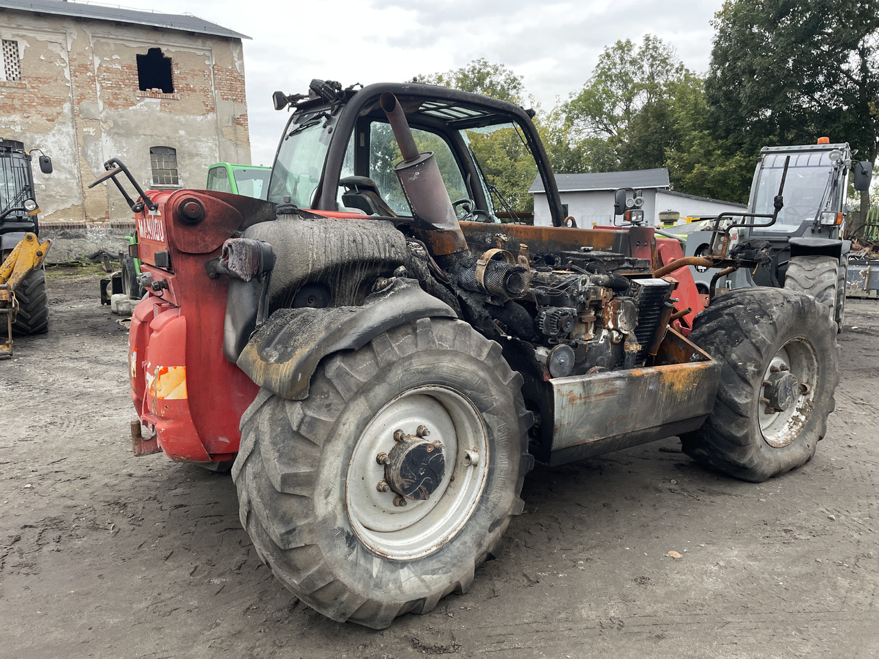 Manitou MLT 634 - koło felga opona - Velg voor Landbouwmachine: afbeelding 4 Manitou MLT 634 - koło felga opona - Velg voor Landbouwmachine: afbeelding 4