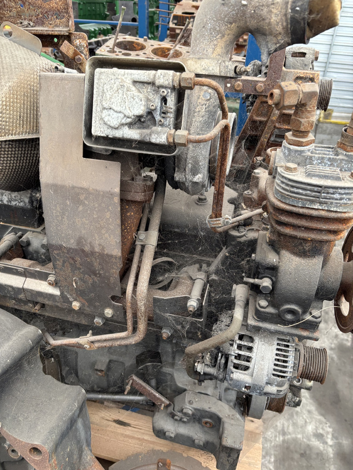 Massey Ferguson 7618 Silnik CZĘŚCI 453084168 - Motor en onderdelen voor Landbouwmachine: afbeelding 3 Massey Ferguson 7618 Silnik CZĘŚCI 453084168 - Motor en onderdelen voor Landbouwmachine: afbeelding 3