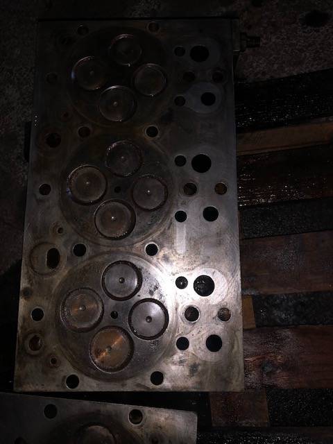 Massey Ferguson - Głowica Cylindrów - Sisu 84CTA-4V - Cilinderkop voor Landbouwmachine: afbeelding 4 Massey Ferguson - Głowica Cylindrów - Sisu 84CTA-4V - Cilinderkop voor Landbouwmachine: afbeelding 4