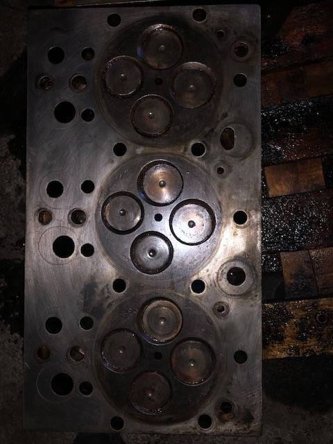 Massey Ferguson - Głowica Cylindrów - Sisu 84CTA-4V - Cilinderkop voor Landbouwmachine: afbeelding 5 Massey Ferguson - Głowica Cylindrów - Sisu 84CTA-4V - Cilinderkop voor Landbouwmachine: afbeelding 5