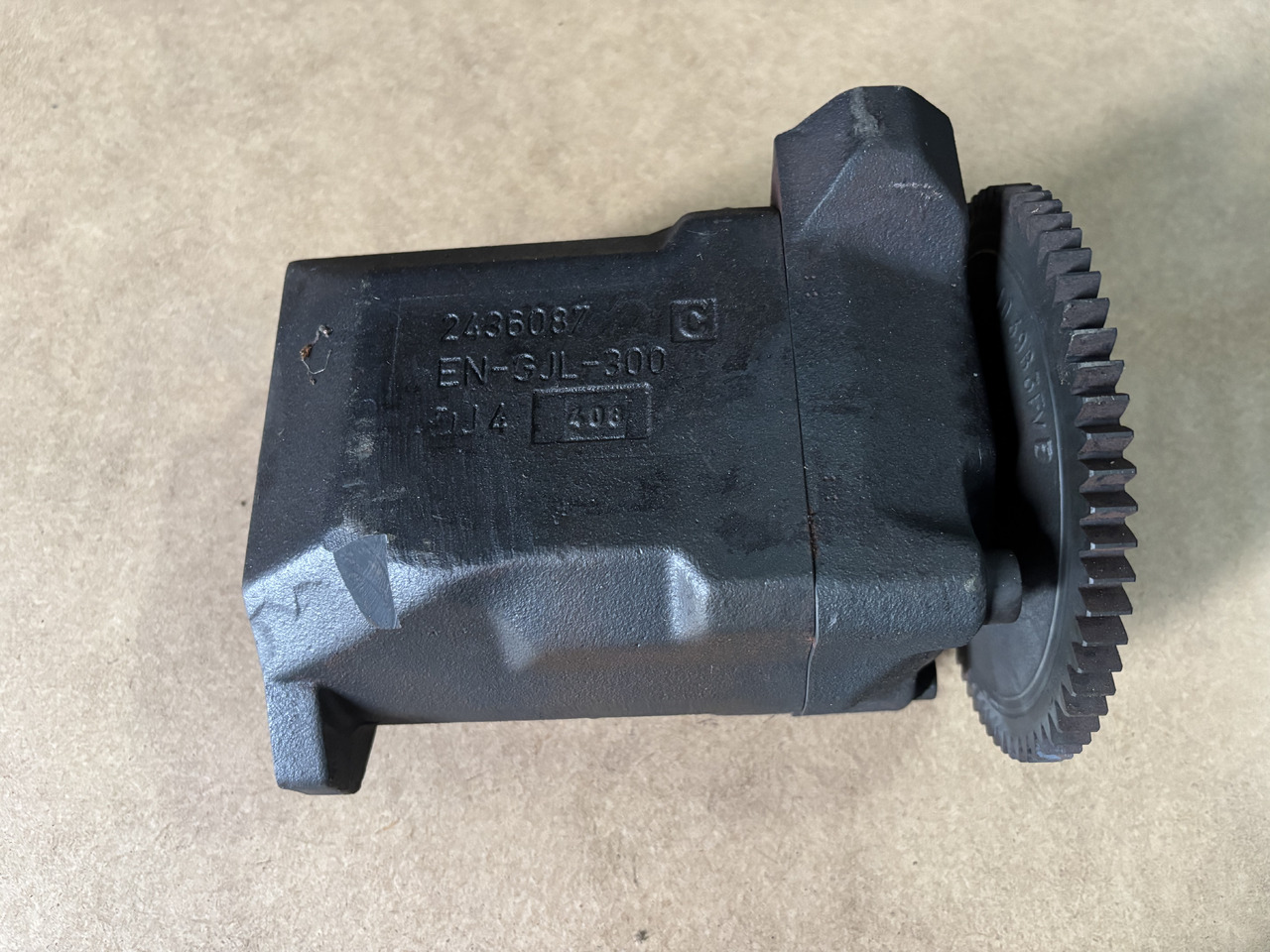 Massey Ferguson Pompa hydrauliczna 3716370M5 - Hydraulische pomp voor Landbouwmachine: afbeelding 1 Massey Ferguson Pompa hydrauliczna 3716370M5 - Hydraulische pomp voor Landbouwmachine: afbeelding 1