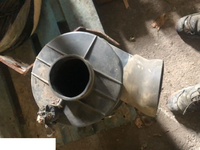 Obudowa Filtra Powietrza - Manitou - Luchtfilter voor Landbouwmachine: afbeelding 2 Obudowa Filtra Powietrza - Manitou - Luchtfilter voor Landbouwmachine: afbeelding 2