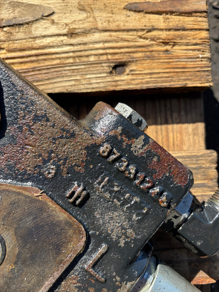 CNH Case Puma / New Holland 230 SEKCJA ROZDZIELACZA 87331248 47887017 - Onderdelen voor Landbouwmachine: afbeelding 2 CNH Case Puma / New Holland 230 SEKCJA ROZDZIELACZA 87331248 47887017 - Onderdelen voor Landbouwmachine: afbeelding 2