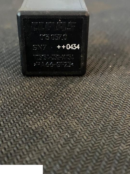 Przekażnik Claas - Relais voor Landbouwmachine: afbeelding 3 Przekażnik Claas - Relais voor Landbouwmachine: afbeelding 3