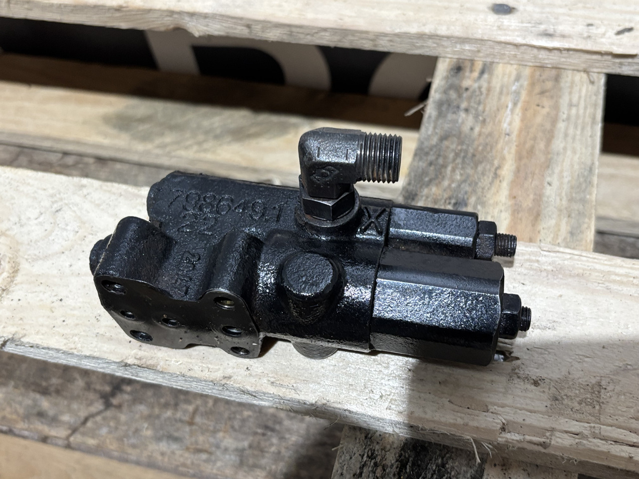 Rexroth 7986491 Zawór pompy sterującej przepływem CAT E330D E345D Forwarder 554 - Hydraulisch ventiel voor Bouwmachine: afbeelding 3 Rexroth 7986491 Zawór pompy sterującej przepływem CAT E330D E345D Forwarder 554 - Hydraulisch ventiel voor Bouwmachine: afbeelding 3