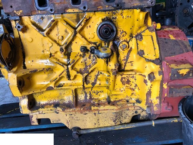 Sanderson Ford BSD 444 k - Blok Cylindrów - Cilinderblok voor Landbouwmachine: afbeelding 2 Sanderson Ford BSD 444 k - Blok Cylindrów - Cilinderblok voor Landbouwmachine: afbeelding 2