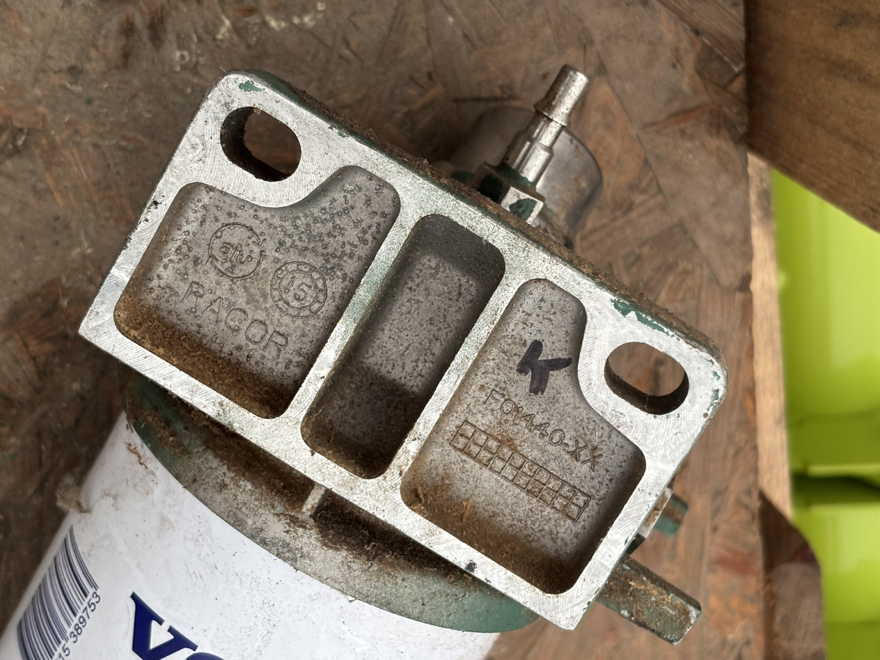 VOLVO Racor F01440 Filtr Paliwa z Separatorem - Brandstoffilter voor Vrachtwagen: afbeelding 4 VOLVO Racor F01440 Filtr Paliwa z Separatorem - Brandstoffilter voor Vrachtwagen: afbeelding 4