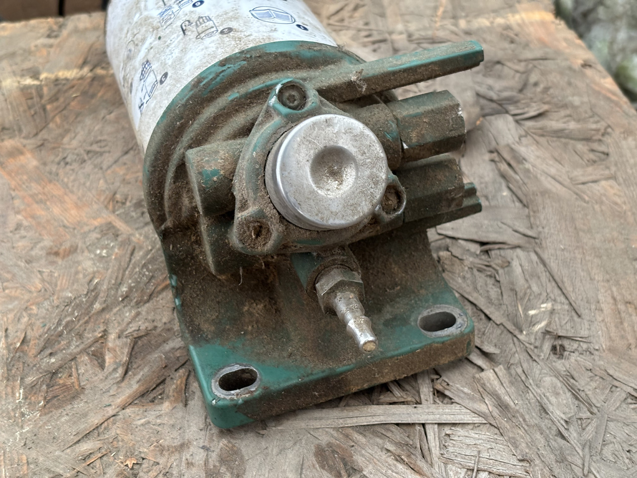 VOLVO Racor F01440 Filtr Paliwa z Separatorem - Brandstoffilter voor Vrachtwagen: afbeelding 3 VOLVO Racor F01440 Filtr Paliwa z Separatorem - Brandstoffilter voor Vrachtwagen: afbeelding 3