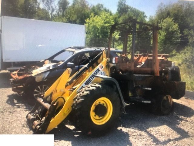 Yanmar V80 - Siłownik - Hydraulische cilinder voor Wiellader: afbeelding 1 Yanmar V80 - Siłownik - Hydraulische cilinder voor Wiellader: afbeelding 1