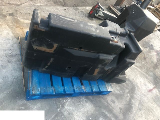 Zbiornik Paliwa - John Deere 7530 Premium - Brandstoftank voor Landbouwmachine: afbeelding 5 Zbiornik Paliwa - John Deere 7530 Premium - Brandstoftank voor Landbouwmachine: afbeelding 5