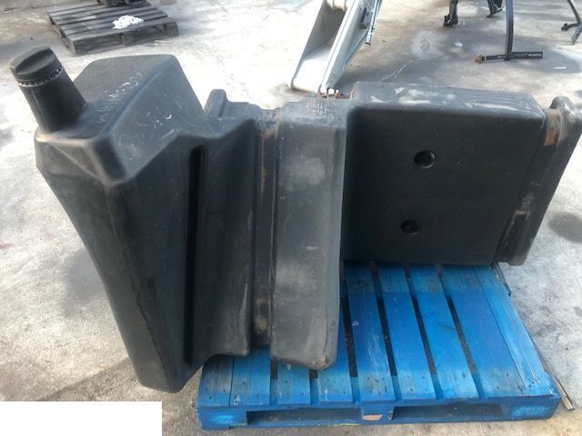 Zbiornik Paliwa - John Deere 7530 Premium - Brandstoftank voor Landbouwmachine: afbeelding 2 Zbiornik Paliwa - John Deere 7530 Premium - Brandstoftank voor Landbouwmachine: afbeelding 2