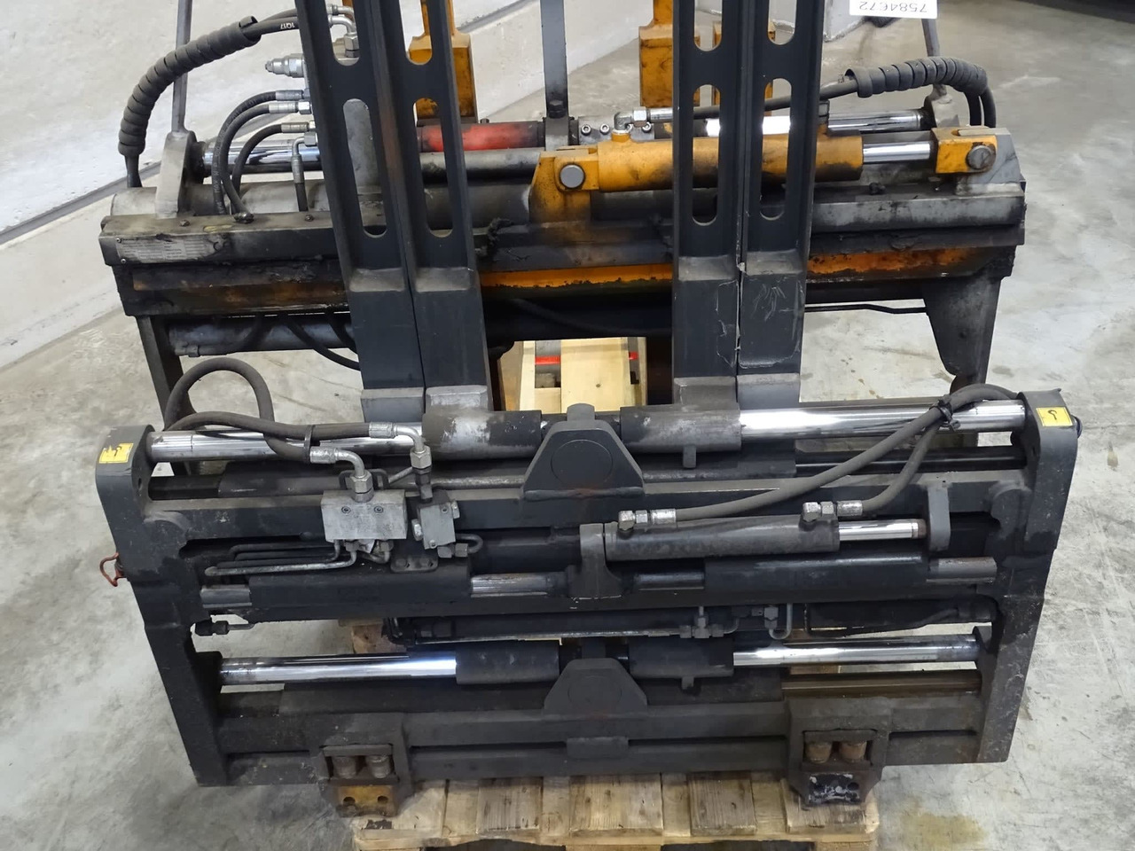 Attachment package 2 pieces - Aanbouwdeel voor Intern transport: afbeelding 5 Attachment package 2 pieces - Aanbouwdeel voor Intern transport: afbeelding 5