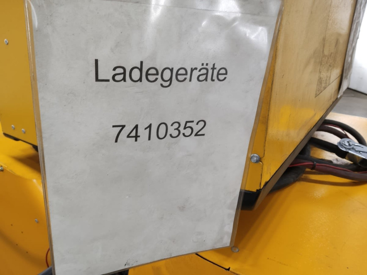 Battery Charger Package - 3 Pcs. - Batterij voor Intern transport: afbeelding 2 Battery Charger Package - 3 Pcs. - Batterij voor Intern transport: afbeelding 2