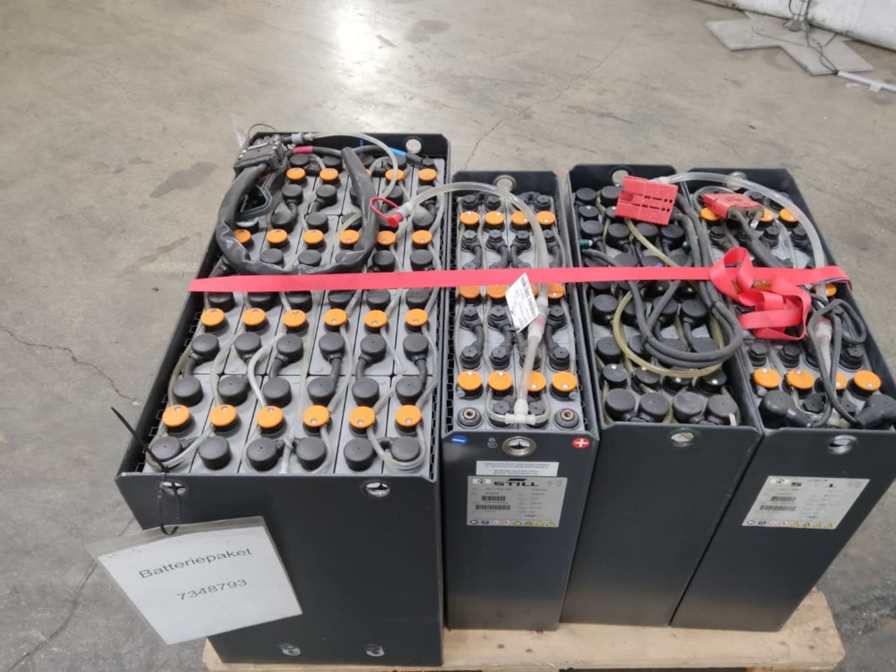 Battery Package - 4 Pcs. - Batterij voor Intern transport: afbeelding 4 Battery Package - 4 Pcs. - Batterij voor Intern transport: afbeelding 4