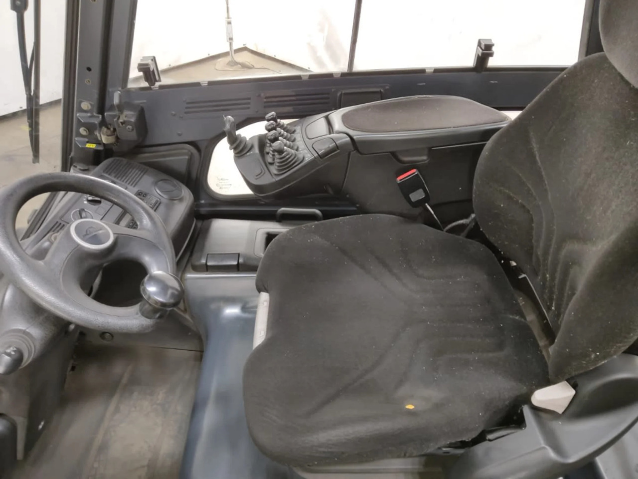 Linde E30HL-01/600 - Elektrische heftruck: afbeelding 3 Linde E30HL-01/600 - Elektrische heftruck: afbeelding 3