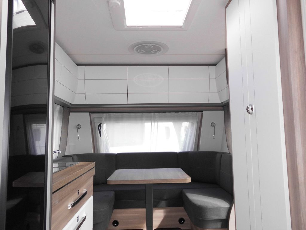 Nieuw Caravan Hobby Excellent Edition 540 WLU PICO AUTARK 2000kg.: afbeelding 10