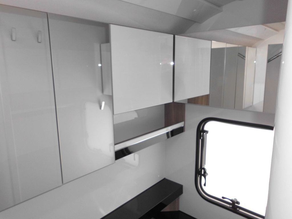 Nieuw Caravan Hobby Excellent Edition 540 WLU PICO AUTARK 2000kg.: afbeelding 27