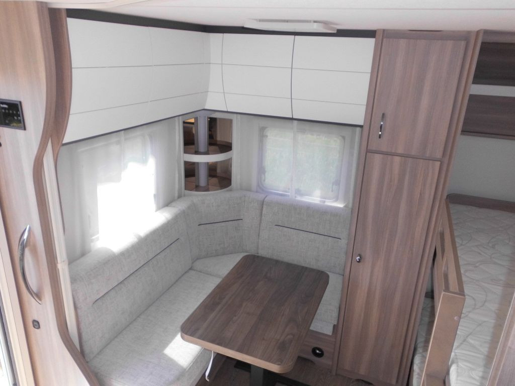 Caravan Hobby Excellent Edition 650 KMFe 2025 2200kg., Teppich: afbeelding 7