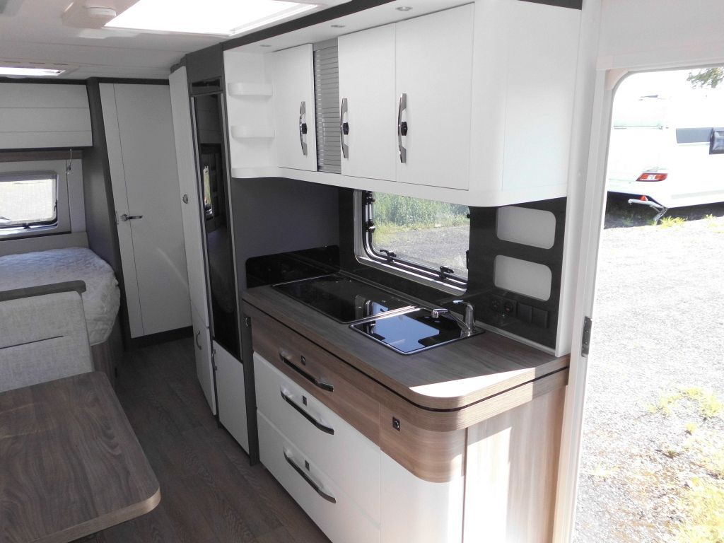 Caravan Hobby Excellent Edition 650 KMFe 2025 2200kg., Teppich: afbeelding 9