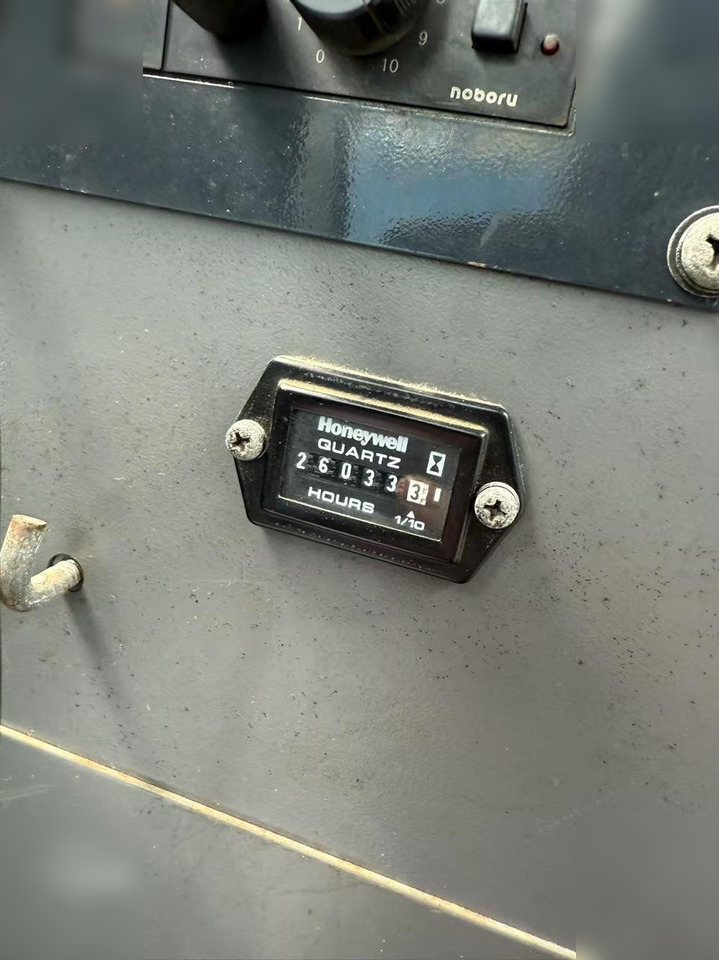 2011 KOBELCO CKE900-1F - Rupskraan: afbeelding 3 2011 KOBELCO CKE900-1F - Rupskraan: afbeelding 3