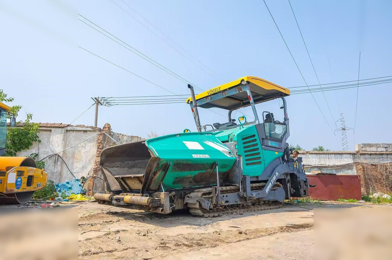 2015 VÖGELE SUPER 2100-3L - Asfaltafwerkmachine: afbeelding 2 2015 VÖGELE SUPER 2100-3L - Asfaltafwerkmachine: afbeelding 2