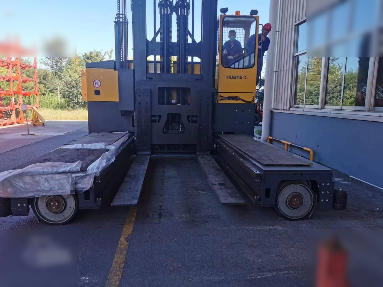 2017 HUBTEX MQ130 - Zijlader: afbeelding 3 2017 HUBTEX MQ130 - Zijlader: afbeelding 3