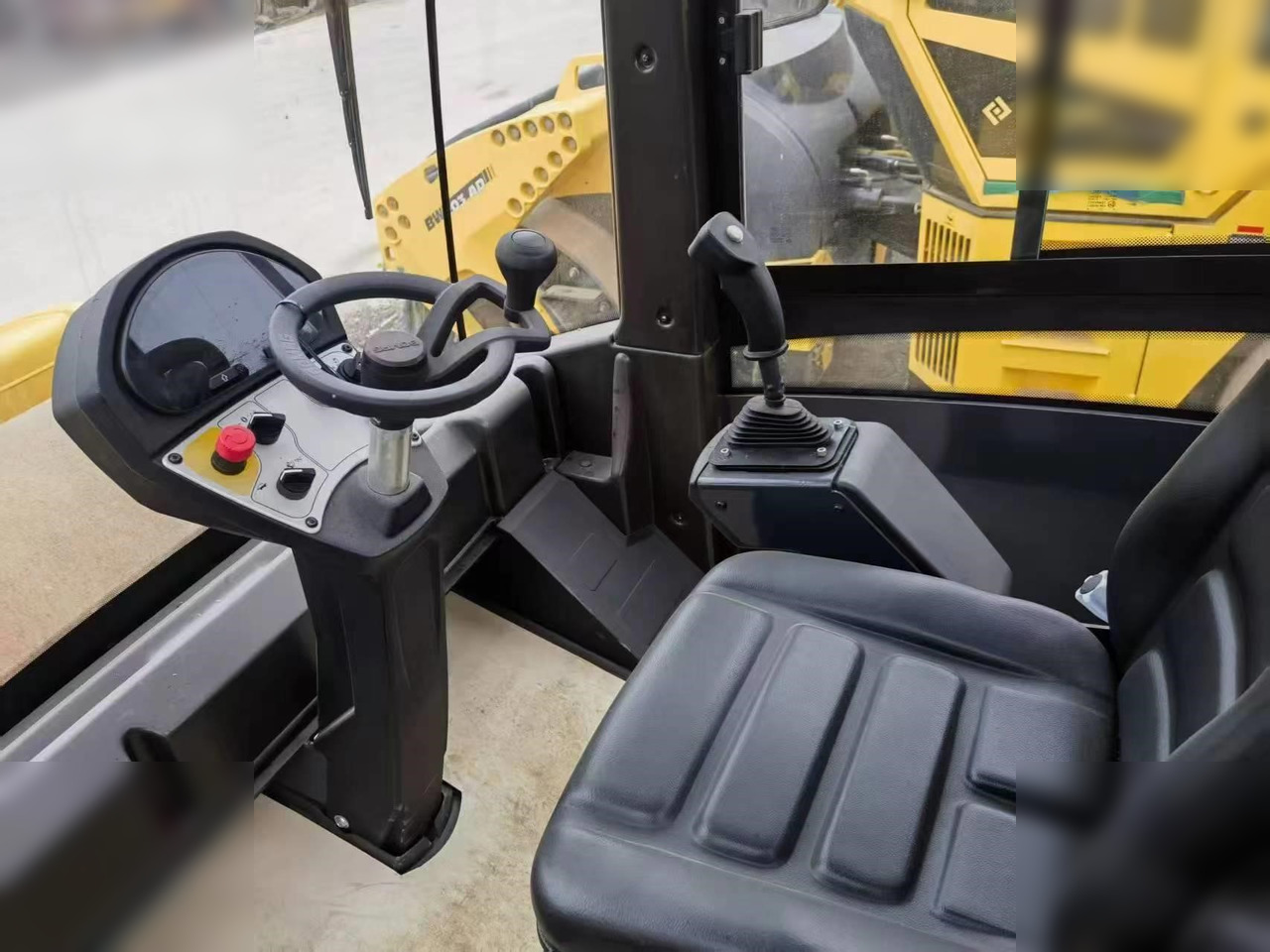 2023 BOMAG BW226-5 CL - Schapenpootwals/ Grondverdichter: afbeelding 2 2023 BOMAG BW226-5 CL - Schapenpootwals/ Grondverdichter: afbeelding 2