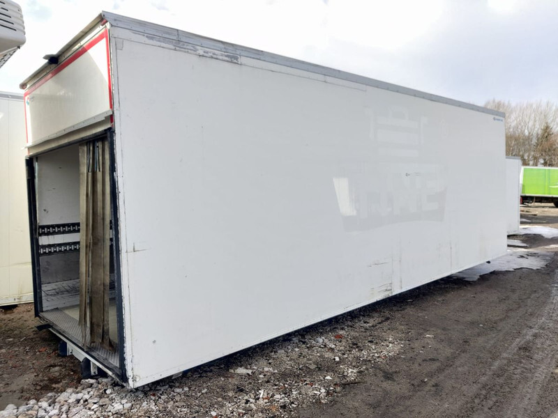 BussBygg COOLER BOX FOR SCANIA TRUCK CARRIER SUPRA 850 NORDIC - Koelwagen laadbak: afbeelding 2 BussBygg COOLER BOX FOR SCANIA TRUCK CARRIER SUPRA 850 NORDIC - Koelwagen laadbak: afbeelding 2