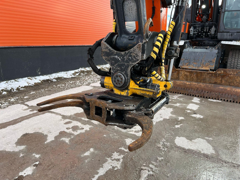 Mobiele graafmachine Doosan DX 210 W-5 ROTOTILT / AC / CENTRAL LUBRICATION / WEBASTO: afbeelding 10
