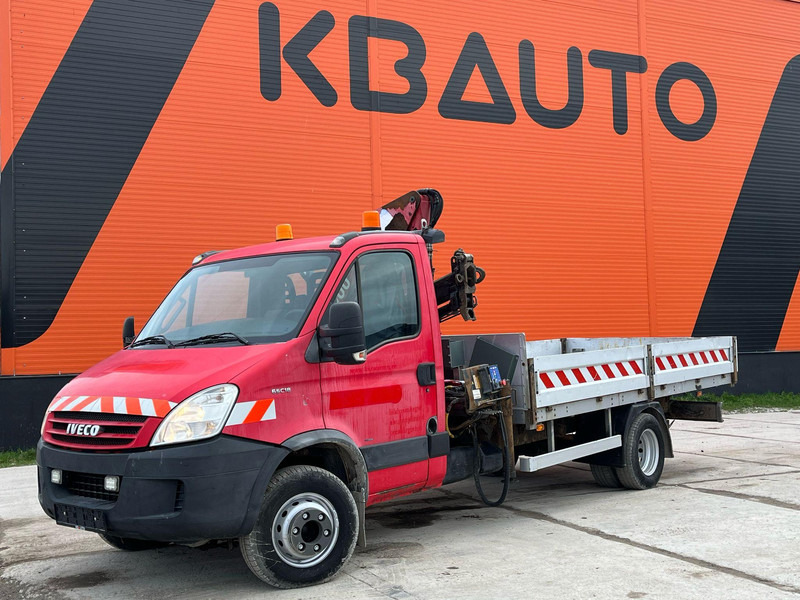 Iveco Daily 65C18 4x2 HMF 683 K2 / PLATFORM L=4256 mm - Bestelwagen met open laadbak: afbeelding 2 Iveco Daily 65C18 4x2 HMF 683 K2 / PLATFORM L=4256 mm - Bestelwagen met open laadbak: afbeelding 2