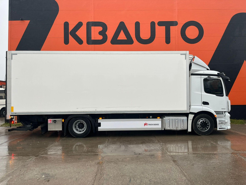 Mercedes-Benz Actros 1832 4x2 Mitsubishi TDJS50DA / BOX L=7703 mm - Koelwagen vrachtwagen: afbeelding 4 Mercedes-Benz Actros 1832 4x2 Mitsubishi TDJS50DA / BOX L=7703 mm - Koelwagen vrachtwagen: afbeelding 4
