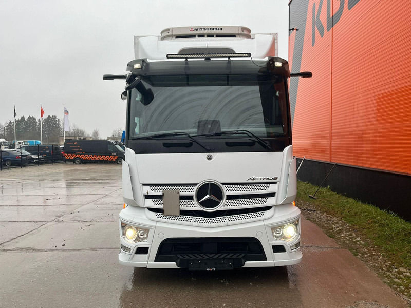 Mercedes-Benz Actros 1832 4x2 Mitsubishi TDJS50DA / BOX L=7703 mm - Koelwagen vrachtwagen: afbeelding 2 Mercedes-Benz Actros 1832 4x2 Mitsubishi TDJS50DA / BOX L=7703 mm - Koelwagen vrachtwagen: afbeelding 2