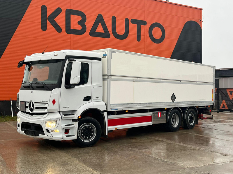 Mercedes-Benz Antos 2543 6x2*4 LIFTABLE BOX ROOF / BOX L=7773 mm - Bakwagen: afbeelding 1 Mercedes-Benz Antos 2543 6x2*4 LIFTABLE BOX ROOF / BOX L=7773 mm - Bakwagen: afbeelding 1