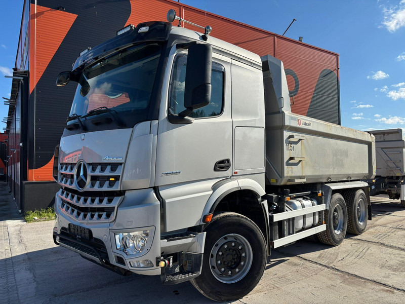 Mercedes-Benz Arocs 2658 6x4 RETARDER / BOX L=4541mm - Kipper vrachtwagen: afbeelding 1 Mercedes-Benz Arocs 2658 6x4 RETARDER / BOX L=4541mm - Kipper vrachtwagen: afbeelding 1