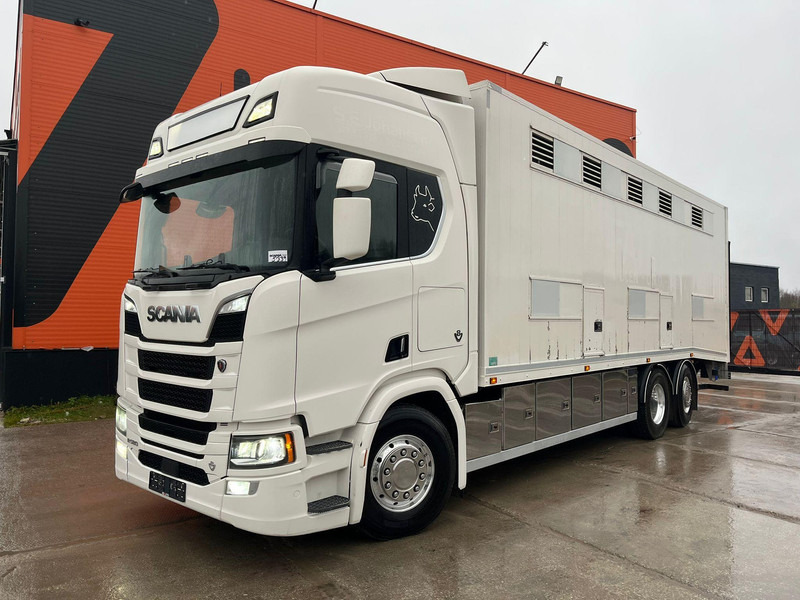 Scania R 580 6x2*4 RETARDER / BOX L=8168 mm - Veewagen vrachtwagen: afbeelding 2 Scania R 580 6x2*4 RETARDER / BOX L=8168 mm - Veewagen vrachtwagen: afbeelding 2