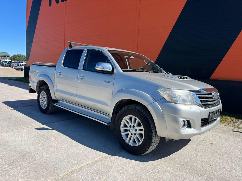 Toyota Hilux 4x4 - Pick-up: afbeelding 4 Toyota Hilux 4x4 - Pick-up: afbeelding 4
