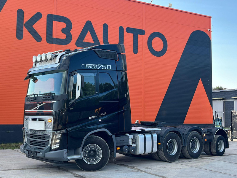 Volvo FH 16 750 8x4 GCW 90 ton / DOLLY / RETARDER - Trekker: afbeelding 1 Volvo FH 16 750 8x4 GCW 90 ton / DOLLY / RETARDER - Trekker: afbeelding 1