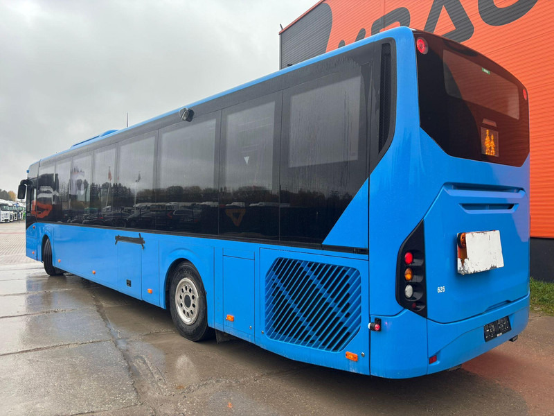 Volvo B8RLE 8900 4x2 45 SEATS / AC / AUXILIARY HEATER - Streekbus: afbeelding 5 Volvo B8RLE 8900 4x2 45 SEATS / AC / AUXILIARY HEATER - Streekbus: afbeelding 5