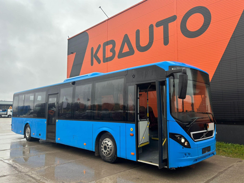 Volvo B8RLE 8900 4x2 45 SEATS / AC / AUXILIARY HEATER - Streekbus: afbeelding 1 Volvo B8RLE 8900 4x2 45 SEATS / AC / AUXILIARY HEATER - Streekbus: afbeelding 1