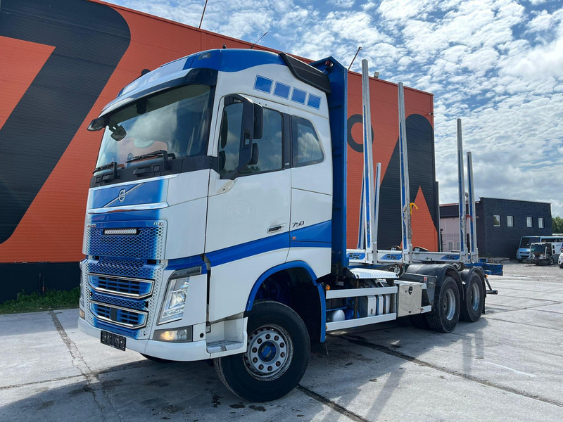 Volvo FH 16 750 6x4 HYDRAULICS - Houttransport, Kraanwagen: afbeelding 1 Volvo FH 16 750 6x4 HYDRAULICS - Houttransport, Kraanwagen: afbeelding 1