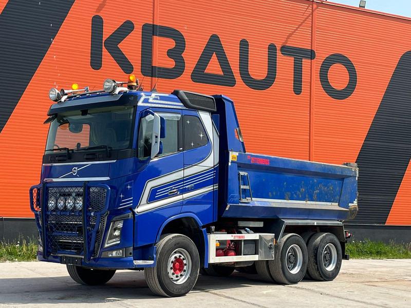 Volvo FH 16 750 6x4 RETARDER / TANDEM AXLE LIFT / BIG AXLES / BOX L=4732 mm - Kipper vrachtwagen: afbeelding 1 Volvo FH 16 750 6x4 RETARDER / TANDEM AXLE LIFT / BIG AXLES / BOX L=4732 mm - Kipper vrachtwagen: afbeelding 1