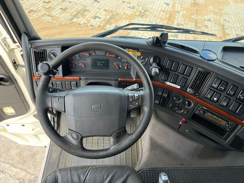 Bakwagen Volvo FH 400 6x2 BOX L=7400: afbeelding 15