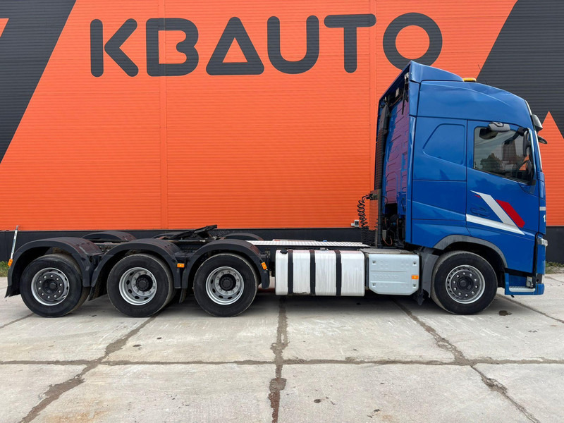 Volvo FH 500 8x4*4 FOR SALE AS CHASSIS / GCW 70 ton / PTO / CHASSIS L=6420 mm - Chassis vrachtwagen: afbeelding 5 Volvo FH 500 8x4*4 FOR SALE AS CHASSIS / GCW 70 ton / PTO / CHASSIS L=6420 mm - Chassis vrachtwagen: afbeelding 5