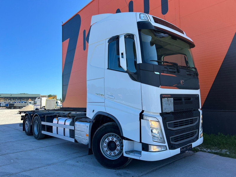 Volvo FH 540 6x2 RETARDER - Chassis vrachtwagen: afbeelding 3 Volvo FH 540 6x2 RETARDER - Chassis vrachtwagen: afbeelding 3