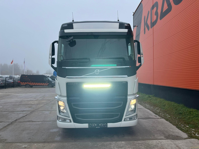 Volvo FH 540 8x4*4 CHASSIS L=7137 mm - Chassis vrachtwagen: afbeelding 3 Volvo FH 540 8x4*4 CHASSIS L=7137 mm - Chassis vrachtwagen: afbeelding 3