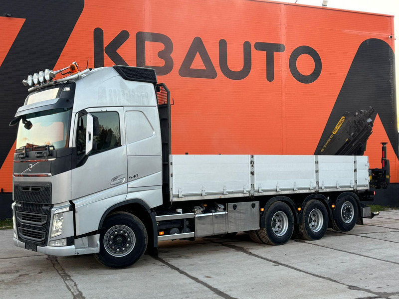Volvo FH 540 8x4*4 PALFINGER PK 33002 EH / PLATFORM L=7049 mm - Vrachtwagen met open laadbak, Kraanwagen: afbeelding 2 Volvo FH 540 8x4*4 PALFINGER PK 33002 EH / PLATFORM L=7049 mm - Vrachtwagen met open laadbak, Kraanwagen: afbeelding 2