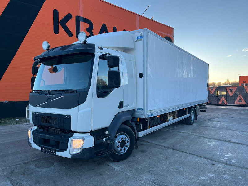 Volvo FL 250 4x2 THERMOKING R452A / BOX L=8175 mm - Koelwagen vrachtwagen: afbeelding 2 Volvo FL 250 4x2 THERMOKING R452A / BOX L=8175 mm - Koelwagen vrachtwagen: afbeelding 2