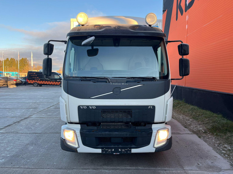 Volvo FL 250 4x2 THERMOKING R452A / BOX L=8175 mm - Koelwagen vrachtwagen: afbeelding 3 Volvo FL 250 4x2 THERMOKING R452A / BOX L=8175 mm - Koelwagen vrachtwagen: afbeelding 3